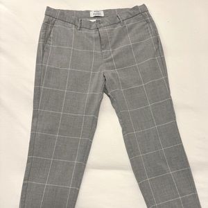 Men’s Bershka Gray and White Plaid Cropped Dress Pants - 32W